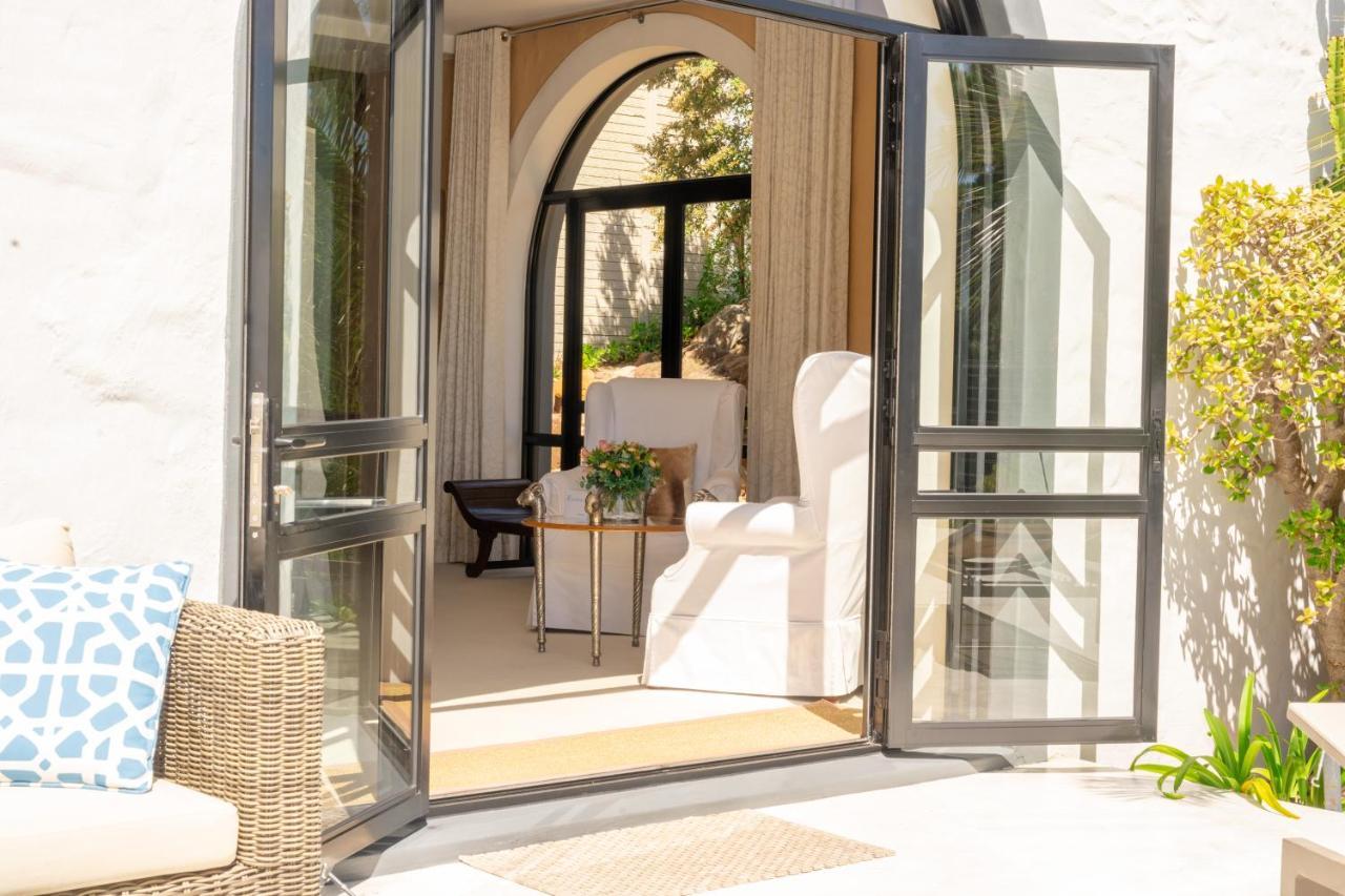 Four Uitsig Camps Bay Apartment Cape Town