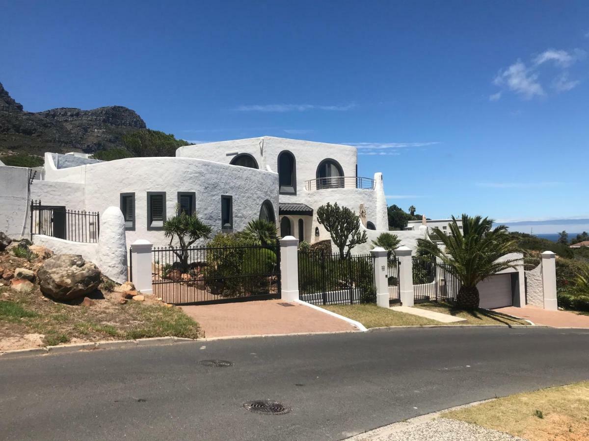 Four Uitsig Camps Bay Apartment